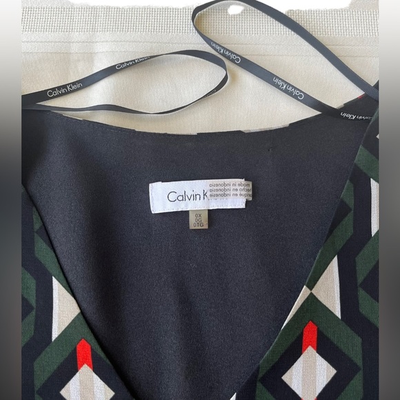 Calvin Klein Women’s Blouse - Picture 9 of 11